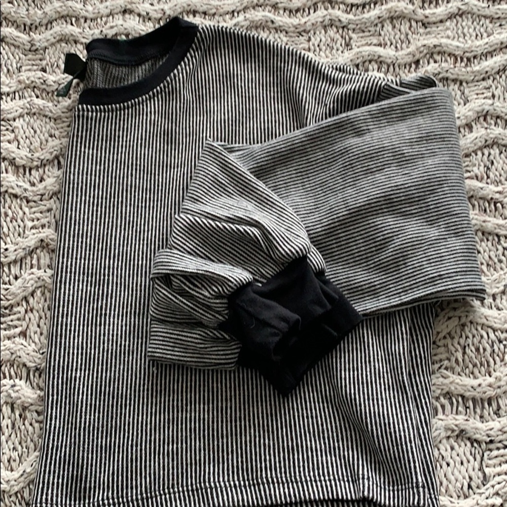 CROP SWEATER PERFECT FOR SPRING 🌻🌸🌻
